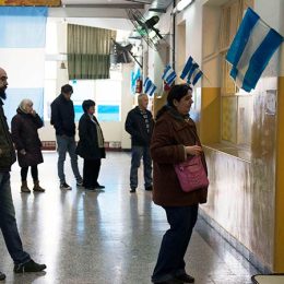 Scioli y Macri, del infierno al cielo en un ajustado final